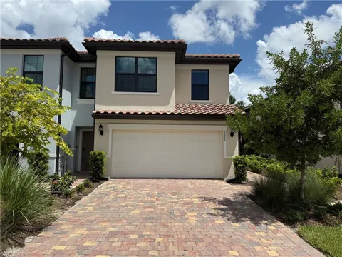 1672 Lake Jessup Circle