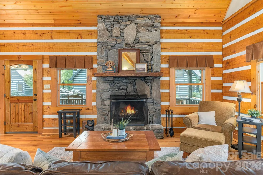 93 Rachels Circle Maggie Valley, NC 28751