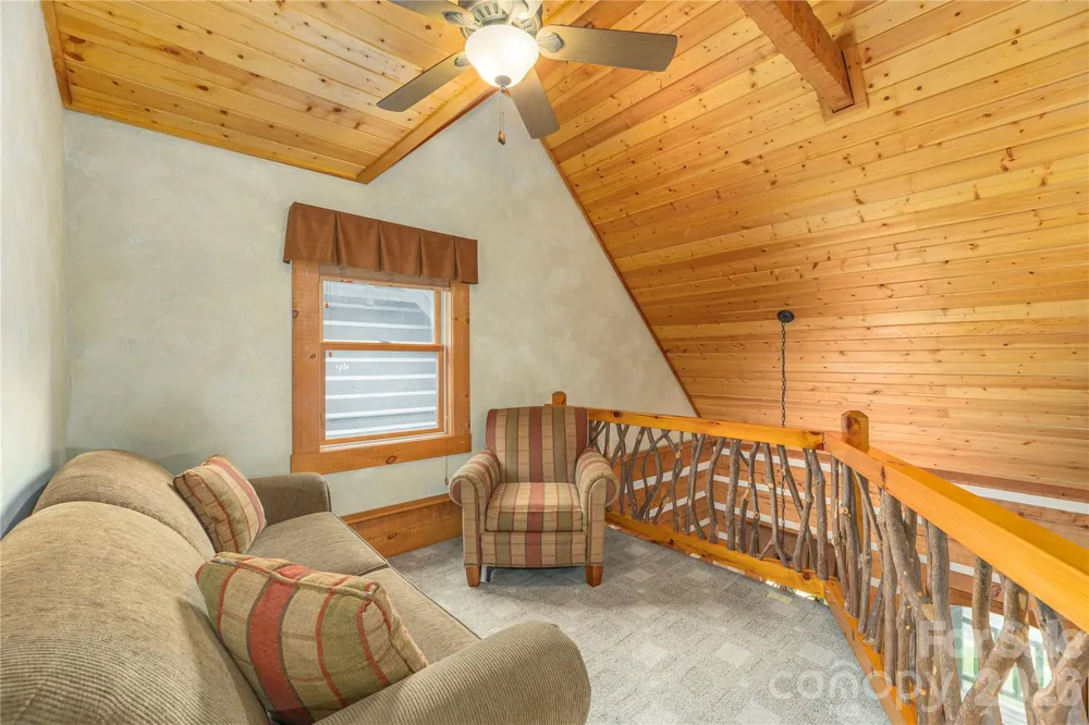 93 Rachels Circle Maggie Valley, NC 28751