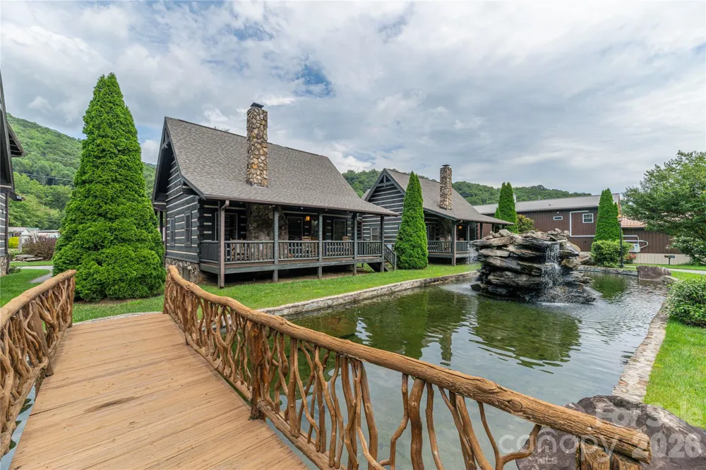93 Rachels Circle Maggie Valley, NC 28751