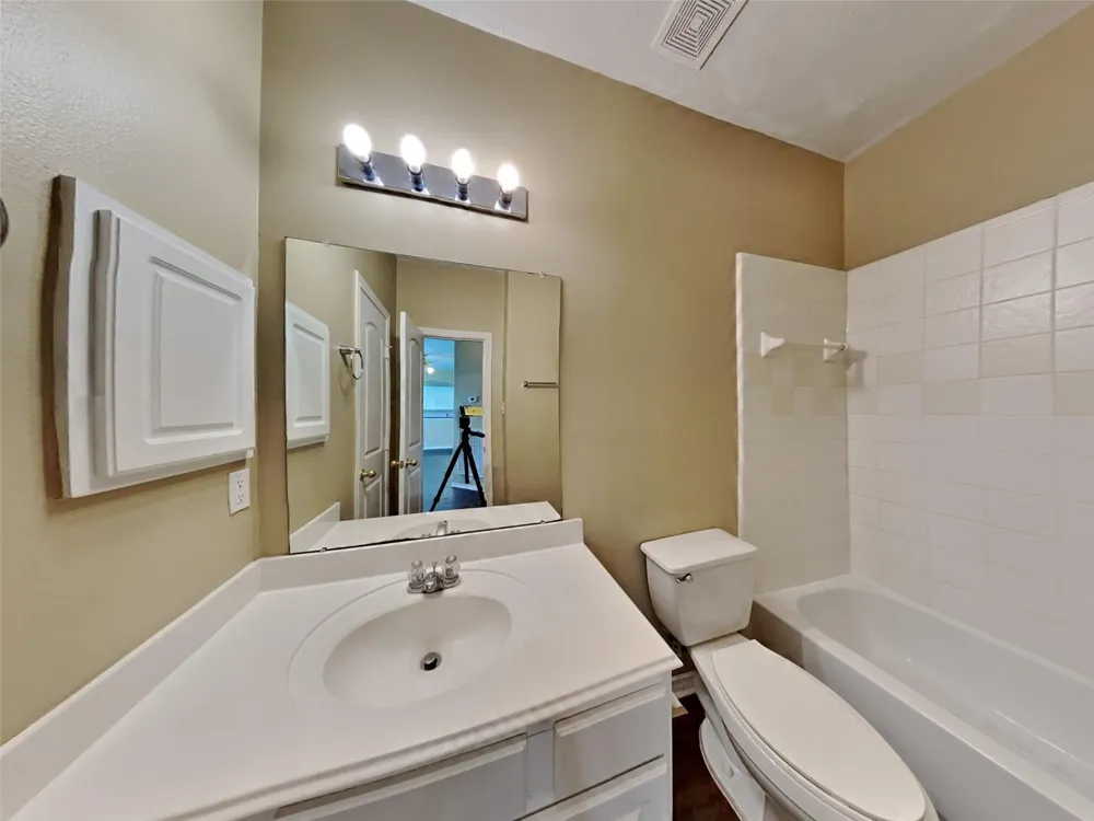 26004 Castle Meadow Lane Kingwood, TX 77339