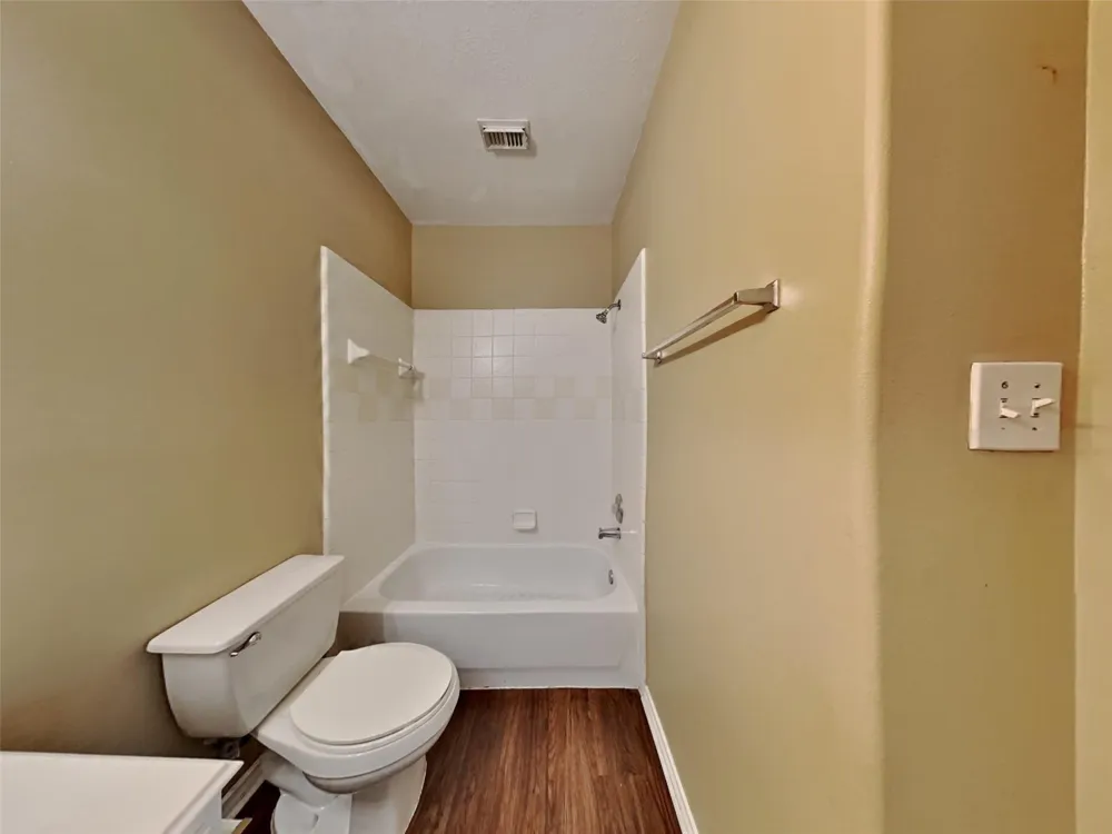 26004 Castle Meadow Lane Kingwood, TX 77339