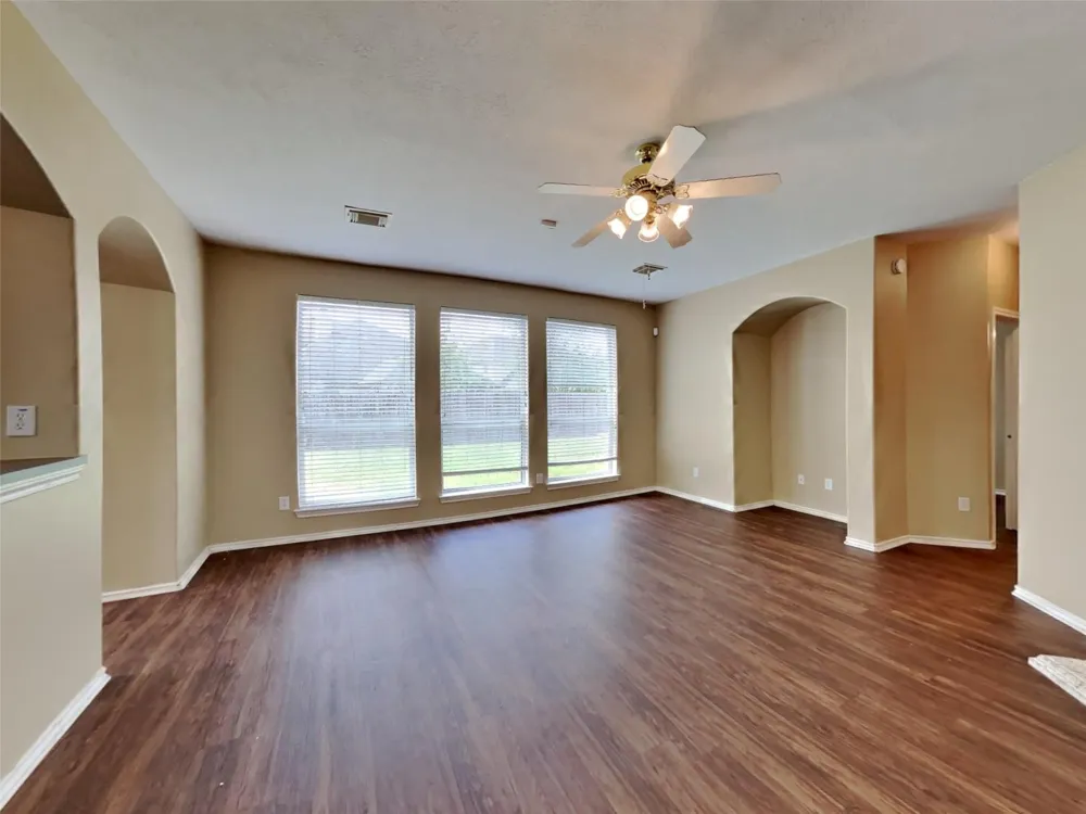 26004 Castle Meadow Lane Kingwood, TX 77339
