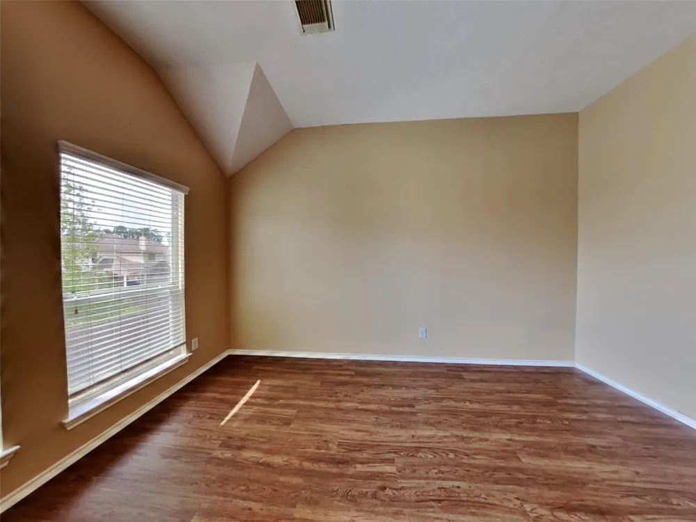 26004 Castle Meadow Lane Kingwood, TX 77339