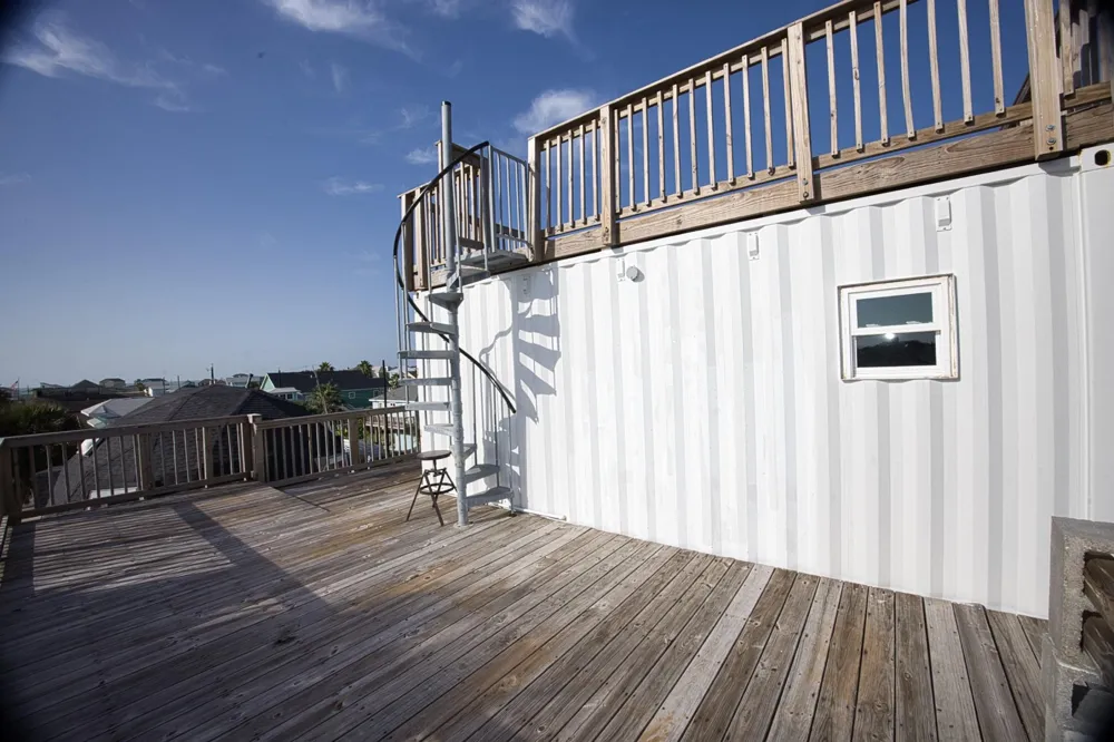 4016 Las Palmas Street Galveston, TX 77554
