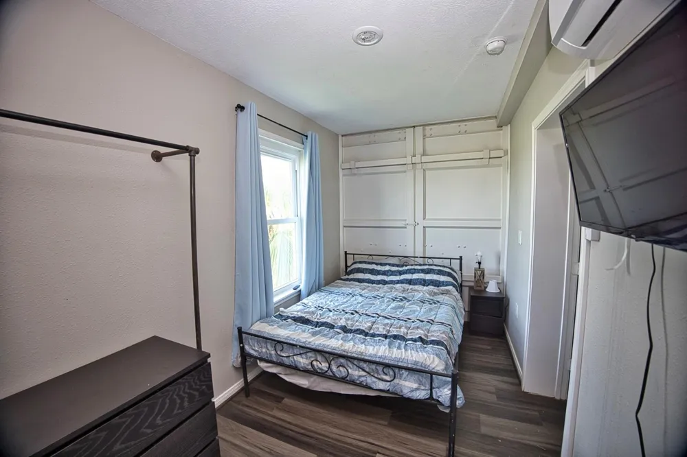4016 Las Palmas Street Galveston, TX 77554
