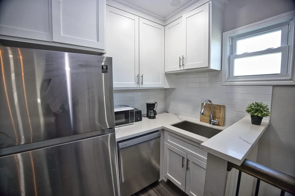 4016 Las Palmas Street Galveston, TX 77554
