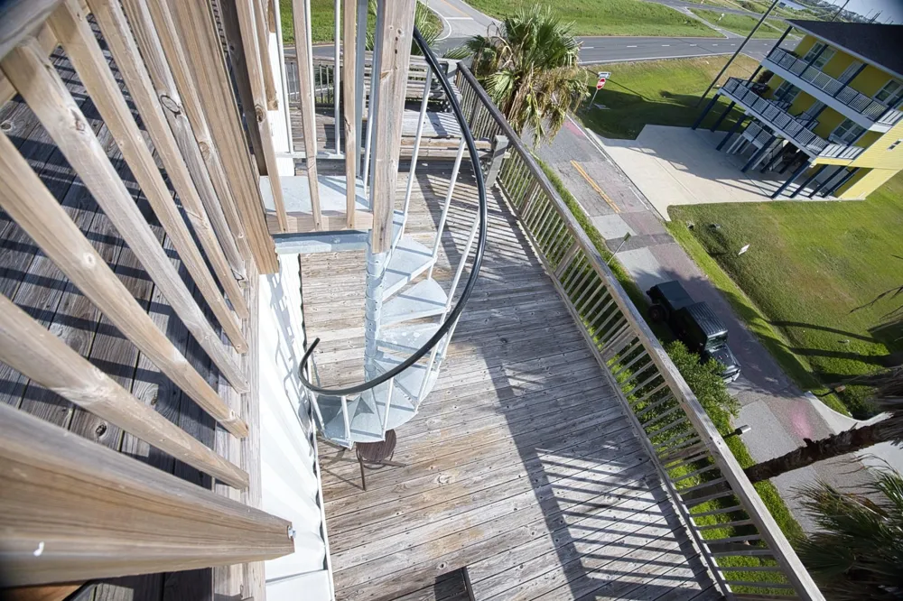 4016 Las Palmas Street Galveston, TX 77554