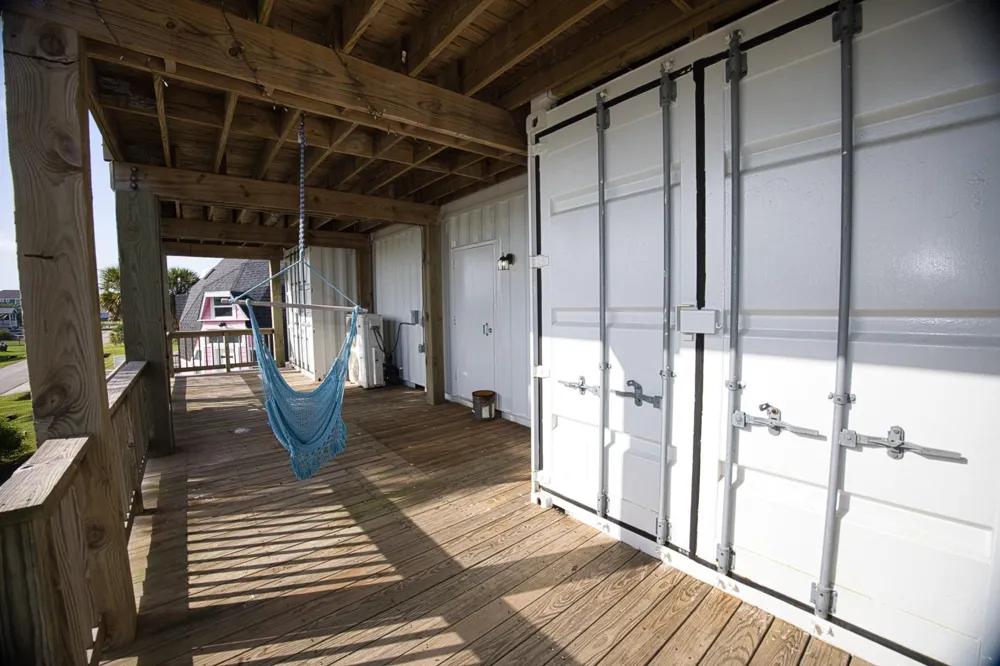 4016 Las Palmas Street Galveston, TX 77554