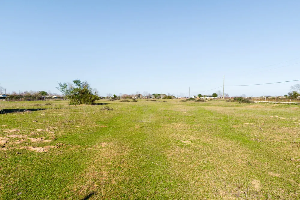 682 Schultz Road S Sealy, TX 77474