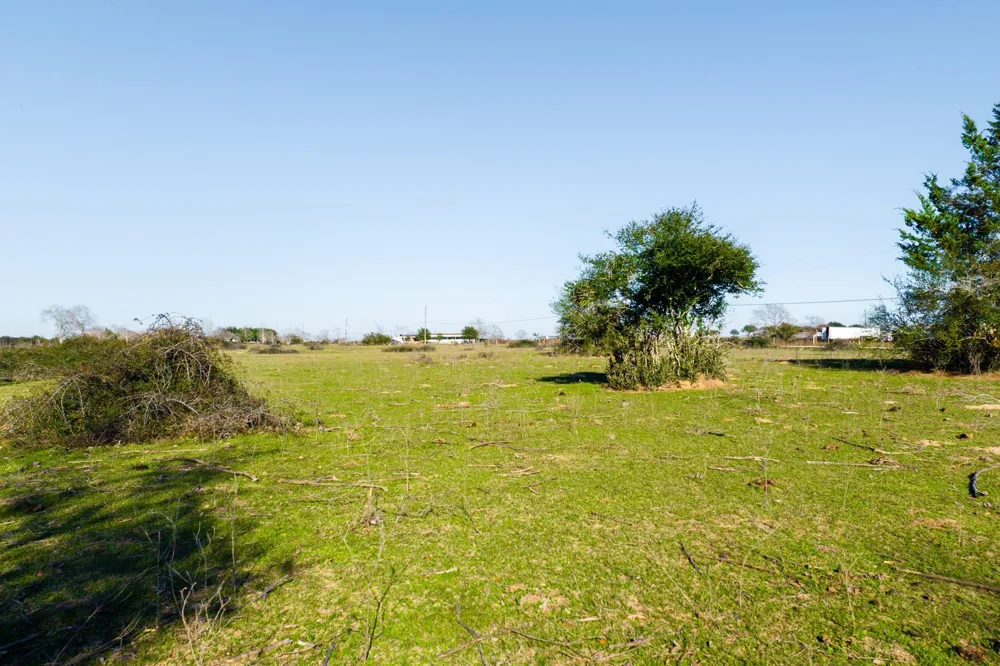 682 Schultz Road S Sealy, TX 77474