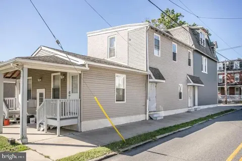 237 FRANKLIN