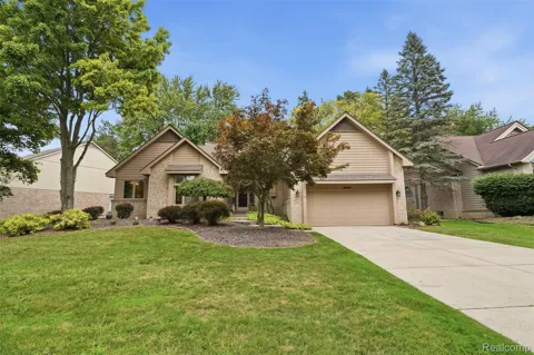 4963 Countryside Drive