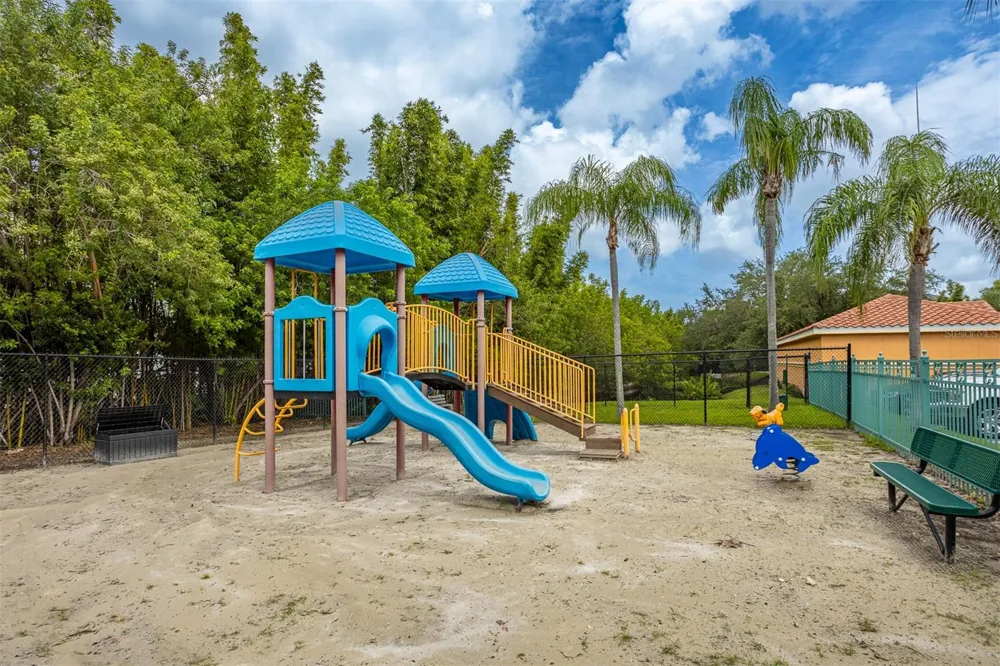 2717 VIA CIPRIANI #621B Clearwater, FL 33764
