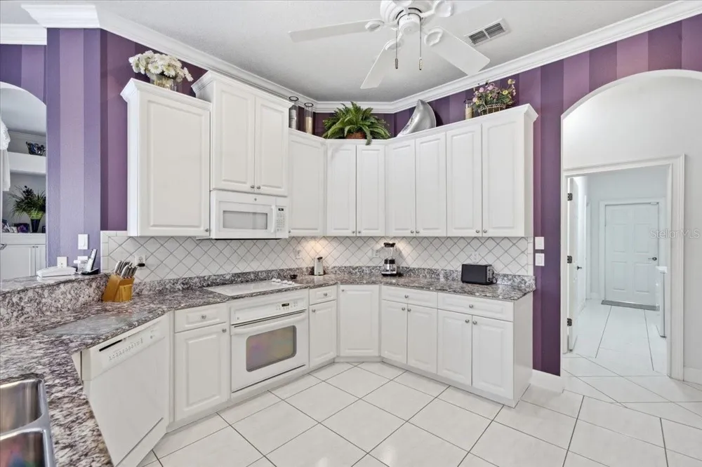 9251 GRAND CYPRESS DRIVE Weeki Wachee, FL 34613