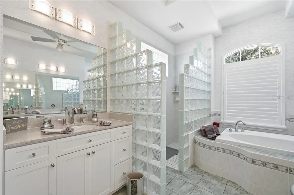 9251 GRAND CYPRESS DRIVE Weeki Wachee, FL 34613