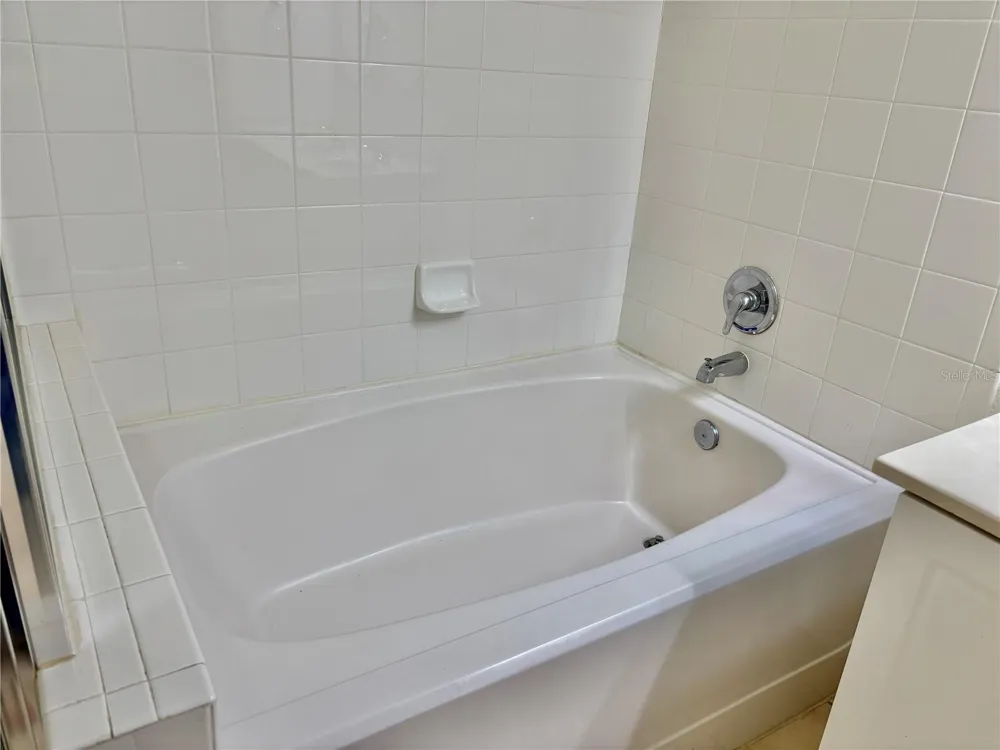 2490 LANCIEN COURT #4 Orlando, FL 32826