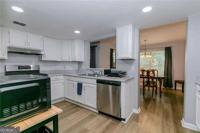 3058 Westwood WAY Alpharetta, GA 30004
