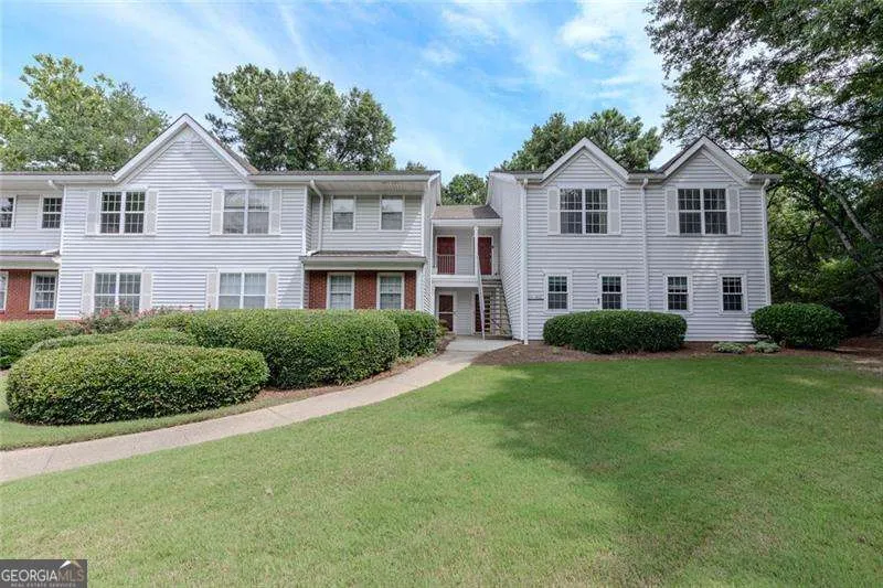 3058 Westwood WAY Alpharetta, GA 30004
