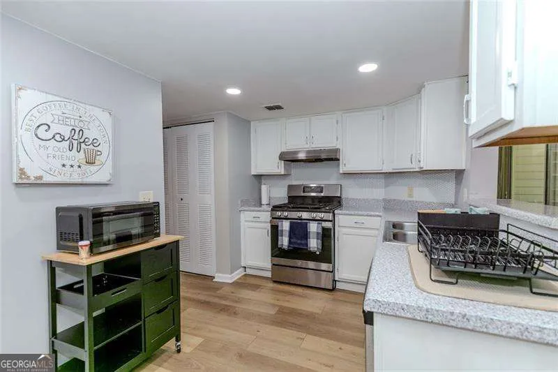 3058 Westwood WAY Alpharetta, GA 30004