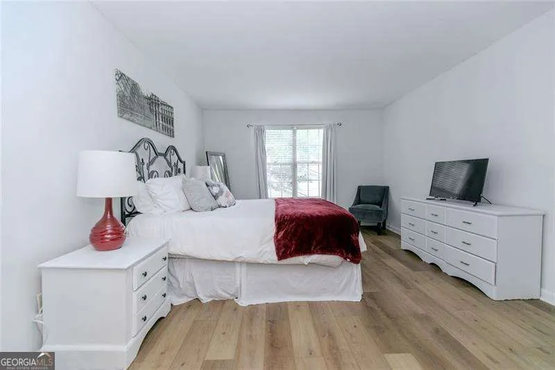 3058 Westwood WAY Alpharetta, GA 30004