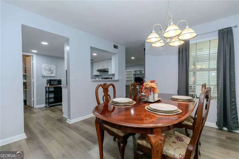3058 Westwood WAY Alpharetta, GA 30004