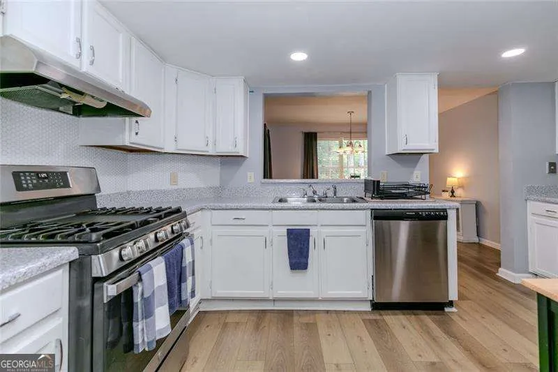 3058 Westwood WAY Alpharetta, GA 30004