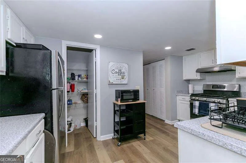 3058 Westwood WAY Alpharetta, GA 30004
