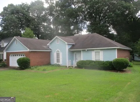 218 Hummingbird LN