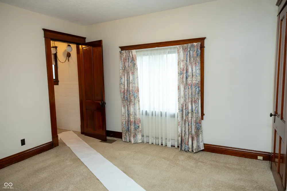 111 Grant Avenue Crawfordsville, IN 47933