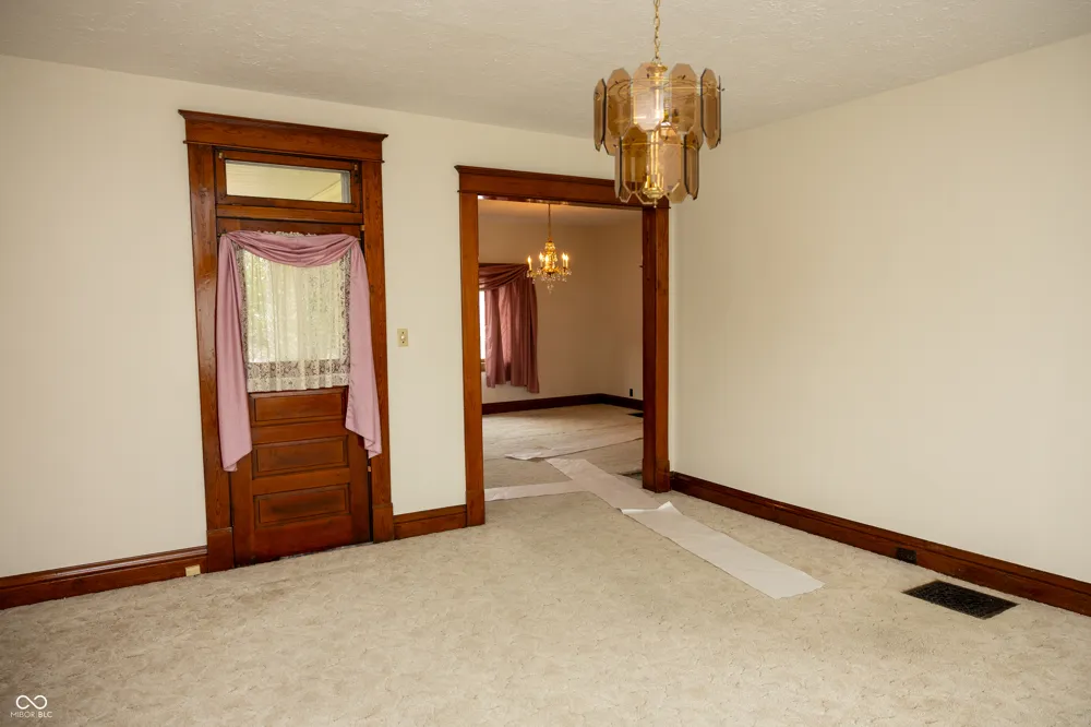 111 Grant Avenue Crawfordsville, IN 47933