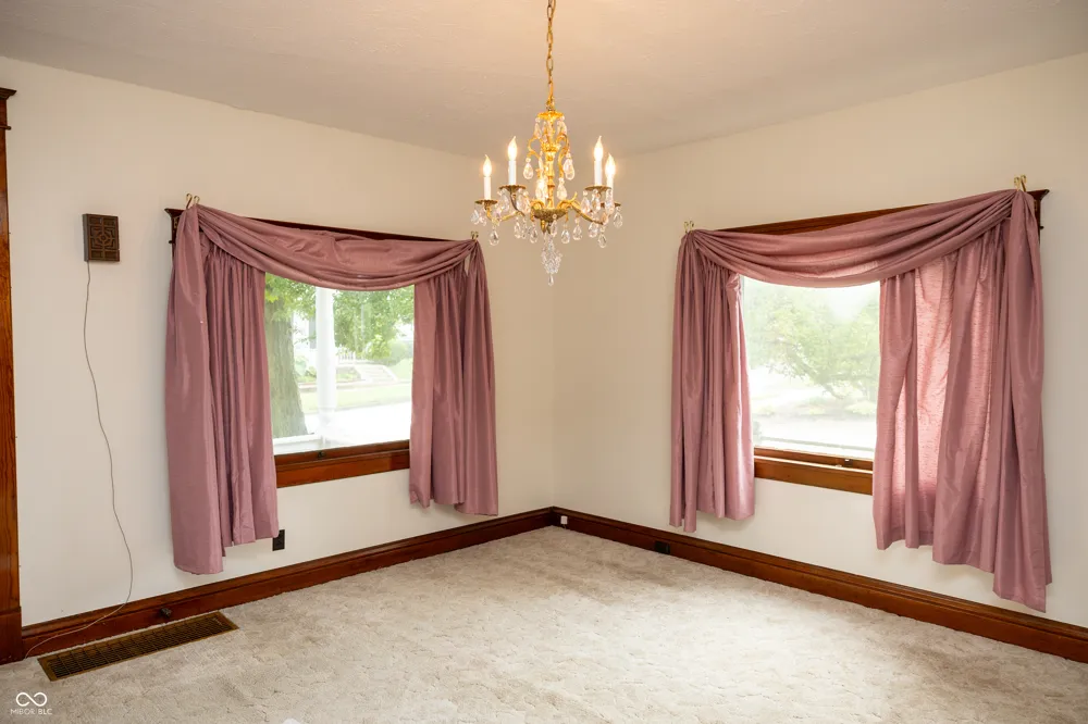 111 Grant Avenue Crawfordsville, IN 47933