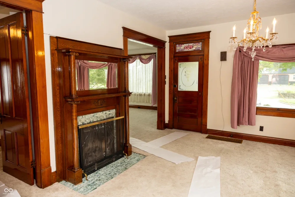 111 Grant Avenue Crawfordsville, IN 47933