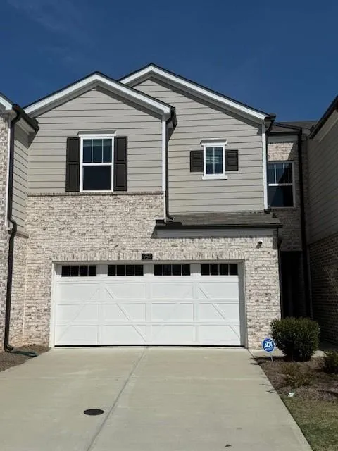 950 Sunny Lake Drive