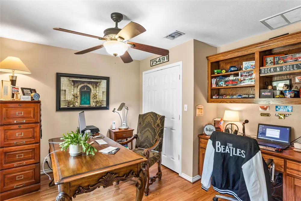 1088 Bub Hill Road Whitewright, TX 75491