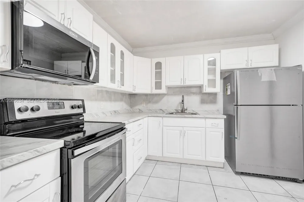 2025 NE 164th St #710 North Miami Beach, FL 33162