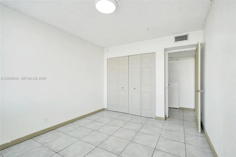 2025 NE 164th St #710 North Miami Beach, FL 33162