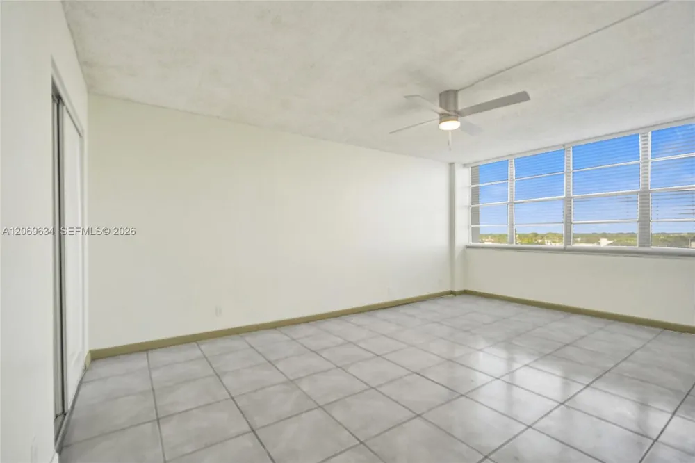 2025 NE 164th St #710 North Miami Beach, FL 33162
