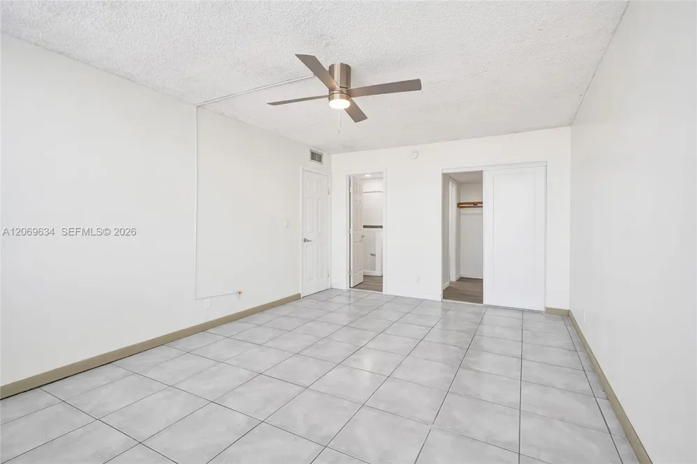 2025 NE 164th St #710 North Miami Beach, FL 33162