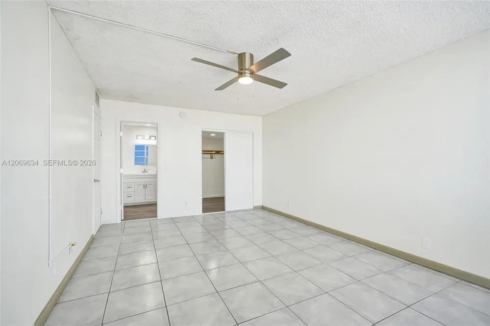2025 NE 164th St #710 North Miami Beach, FL 33162