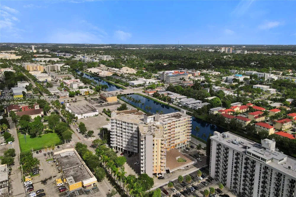 2025 NE 164th St #710 North Miami Beach, FL 33162