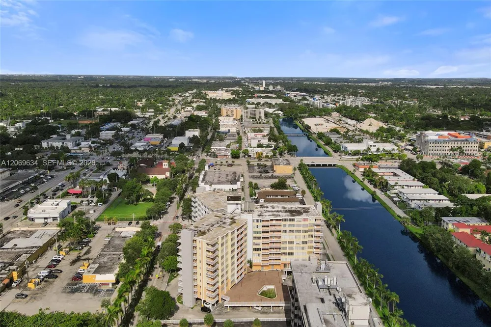 2025 NE 164th St #710 North Miami Beach, FL 33162