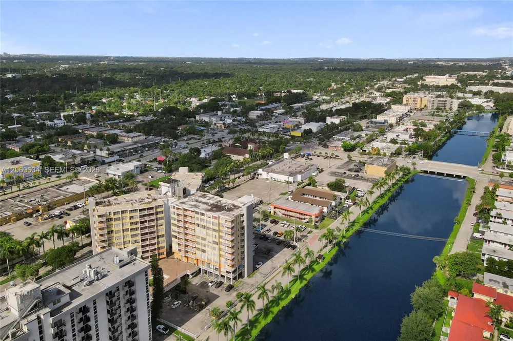 2025 NE 164th St #710 North Miami Beach, FL 33162