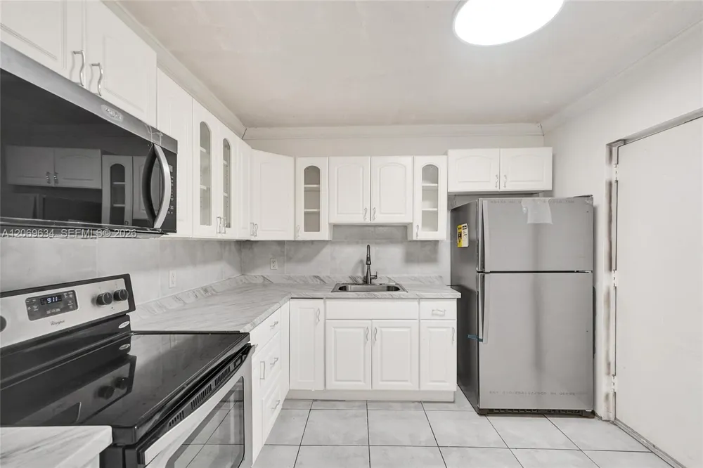 2025 NE 164th St #710 North Miami Beach, FL 33162
