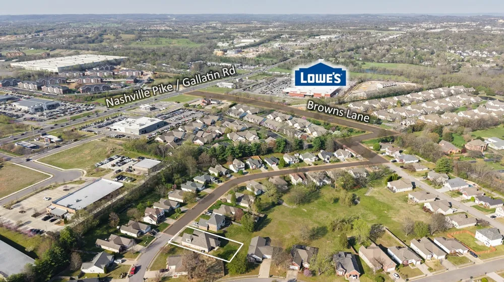 1415 Harrington Dr Gallatin, TN 37066