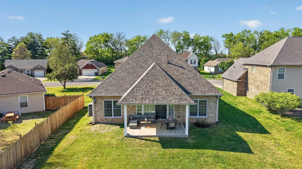 1415 Harrington Dr Gallatin, TN 37066