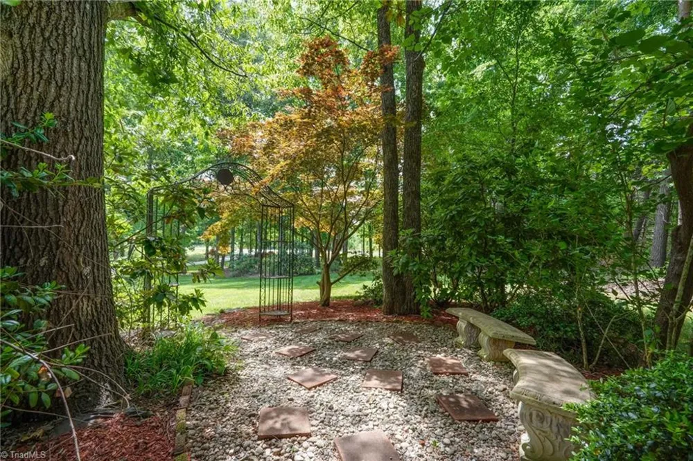 565 Irvin Farm Road Reidsville, NC 27320