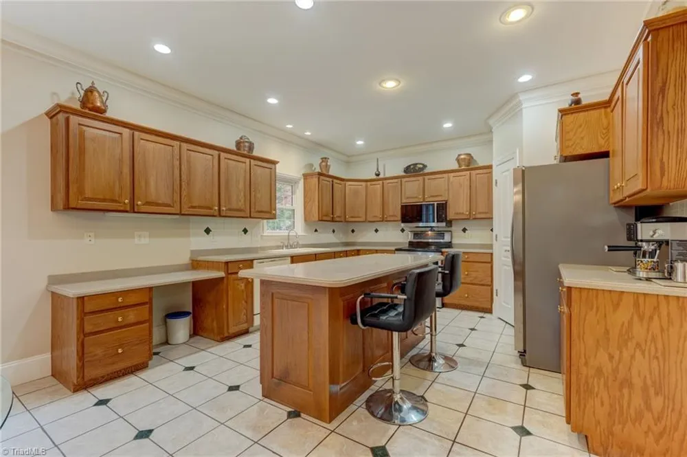 565 Irvin Farm Road Reidsville, NC 27320