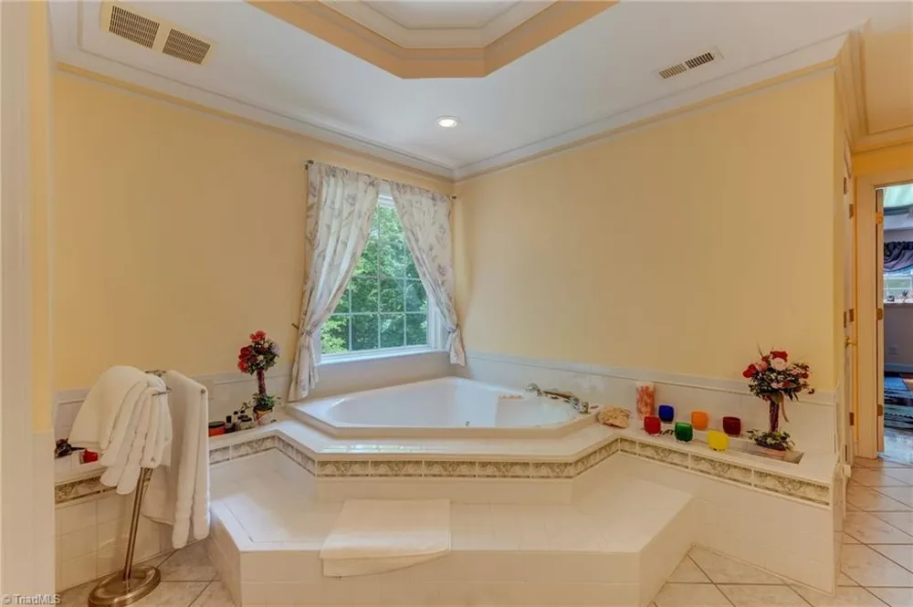 565 Irvin Farm Road Reidsville, NC 27320