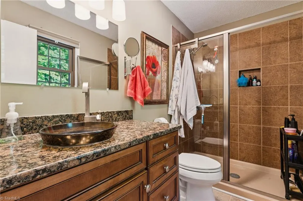 1640 Beechwood Road Yadkinville, NC 27055